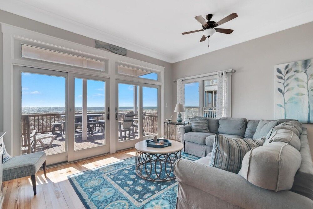 Living room view of Sea Turtle West vacation rental in Fort Morgan, Alabama